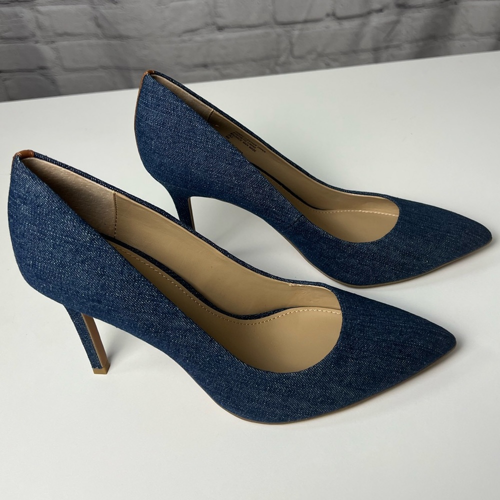 NEW G.I.L.I. Denim Heels - Size 9  New In Box